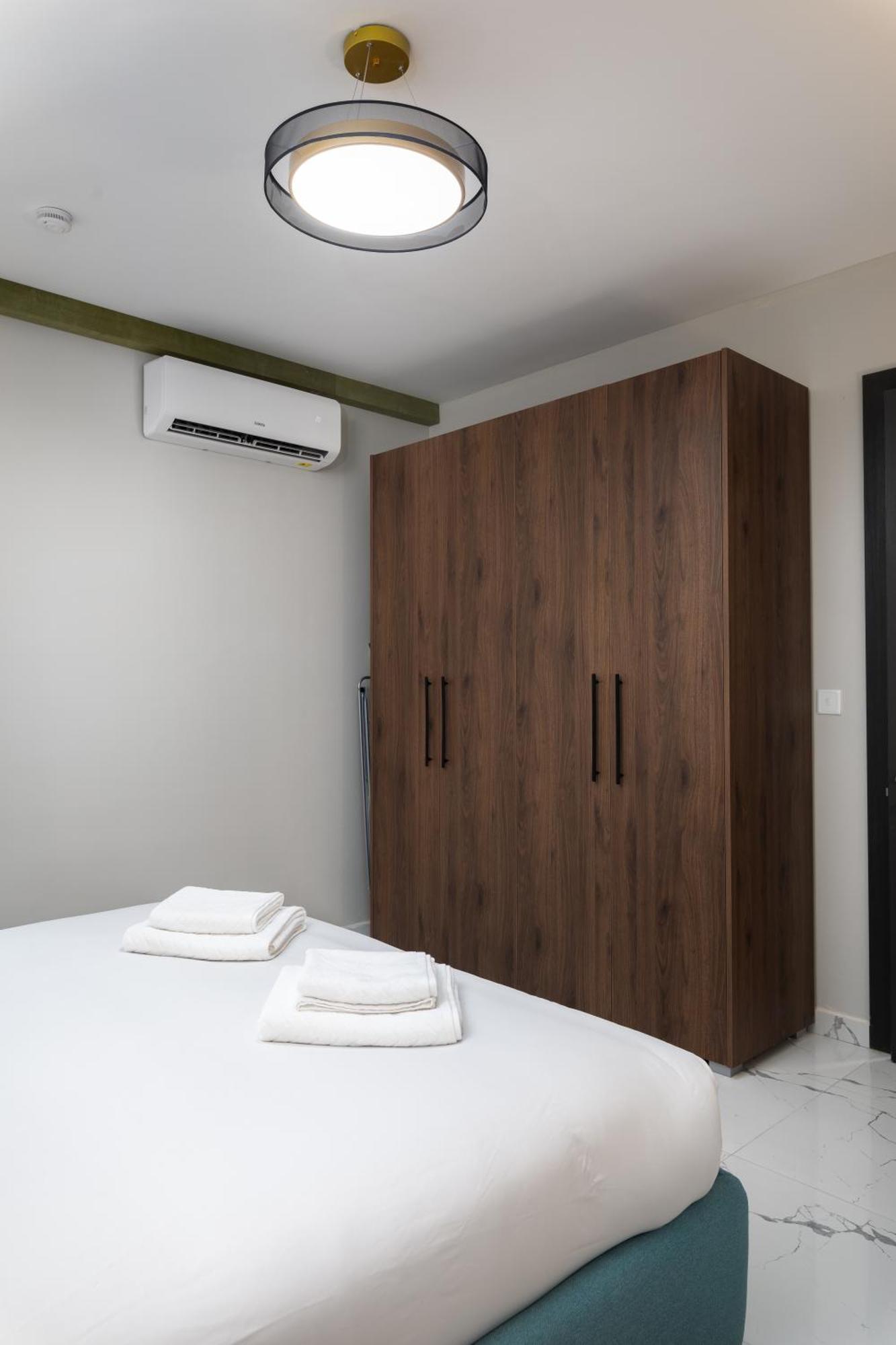 Modern 2Br Cosy Apartment With Large Terrace - Close To Manoel Island & Tigne Shopping Mall 슬리에마 외부 사진